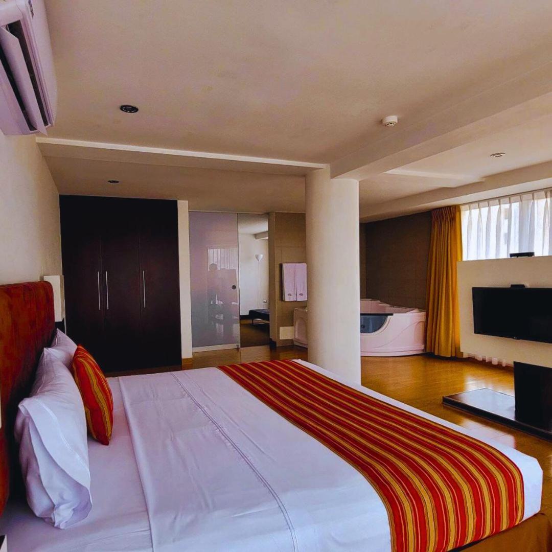 Allpa Hotel & Suites Lima Eksteriør billede