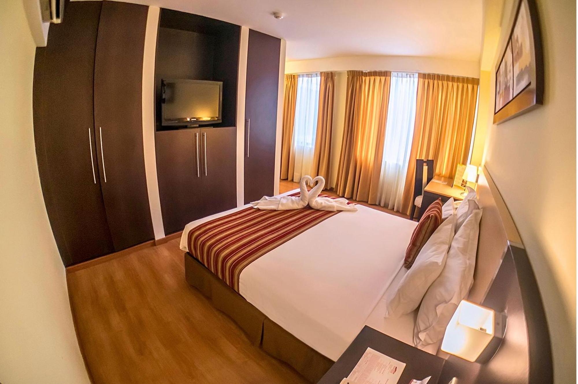 Allpa Hotel & Suites Lima Eksteriør billede